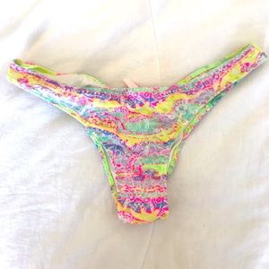 Victoria’s Secret cheeky swim bottoms size m .